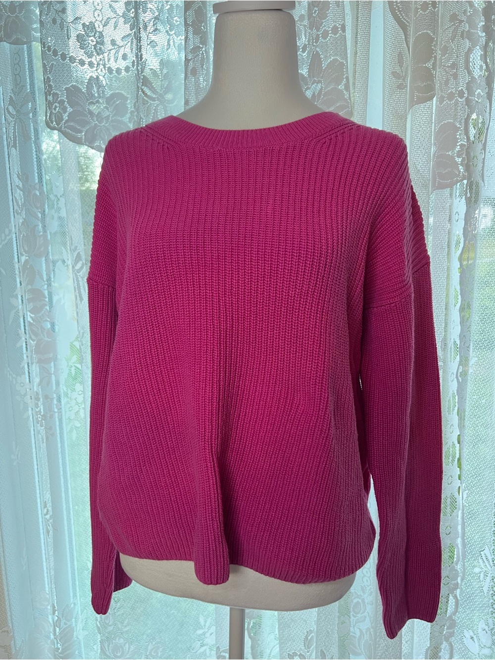 GAP 100% Cotton Bright Fuchsia Crewneck Sweater Medium